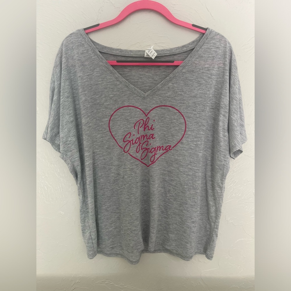 PHI SIGMA SIGMA heart gray and pink T-shirt sorority